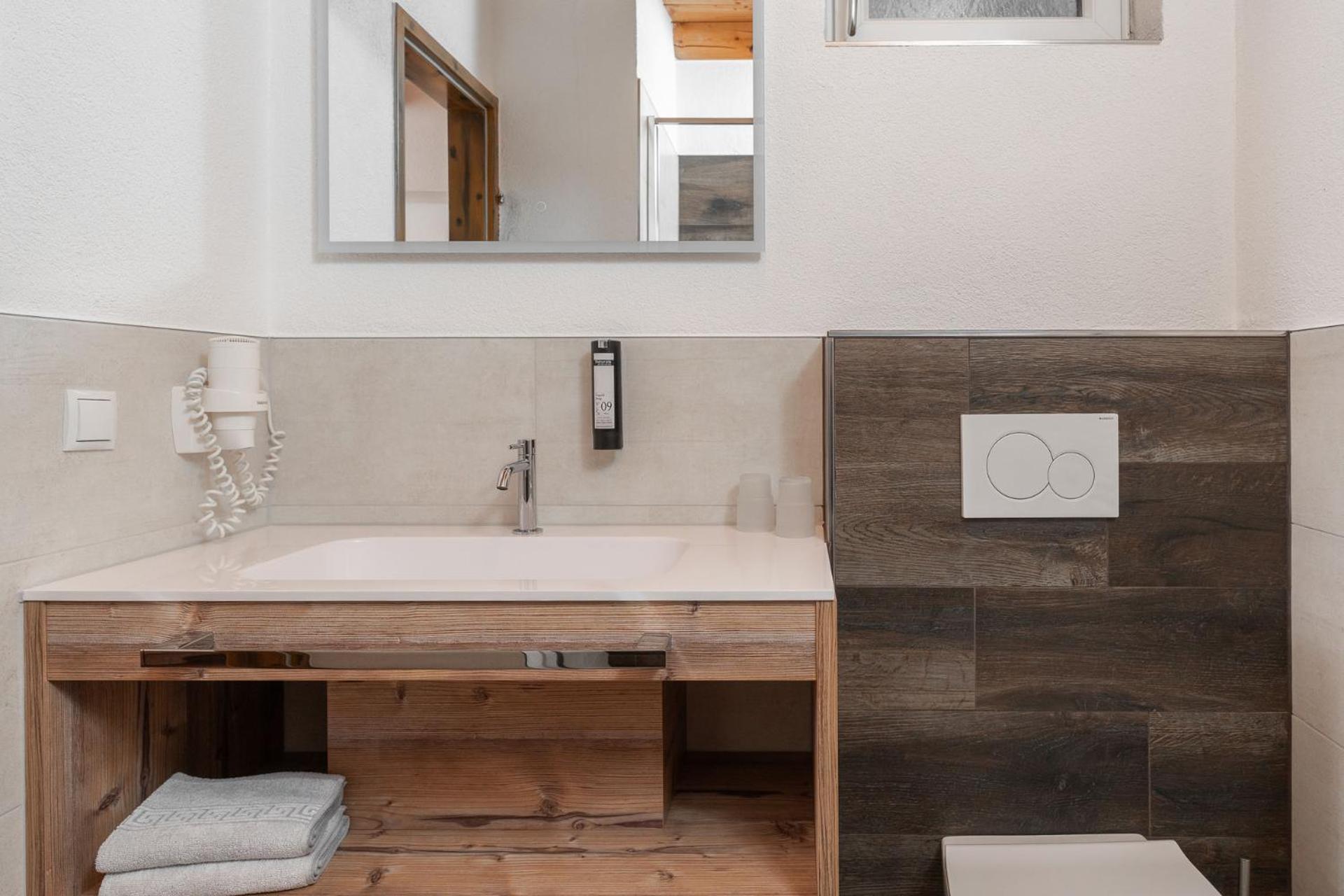 Haus Margret Bed & Breakfast Sankt Leonhard im Pitztal Bagian luar foto