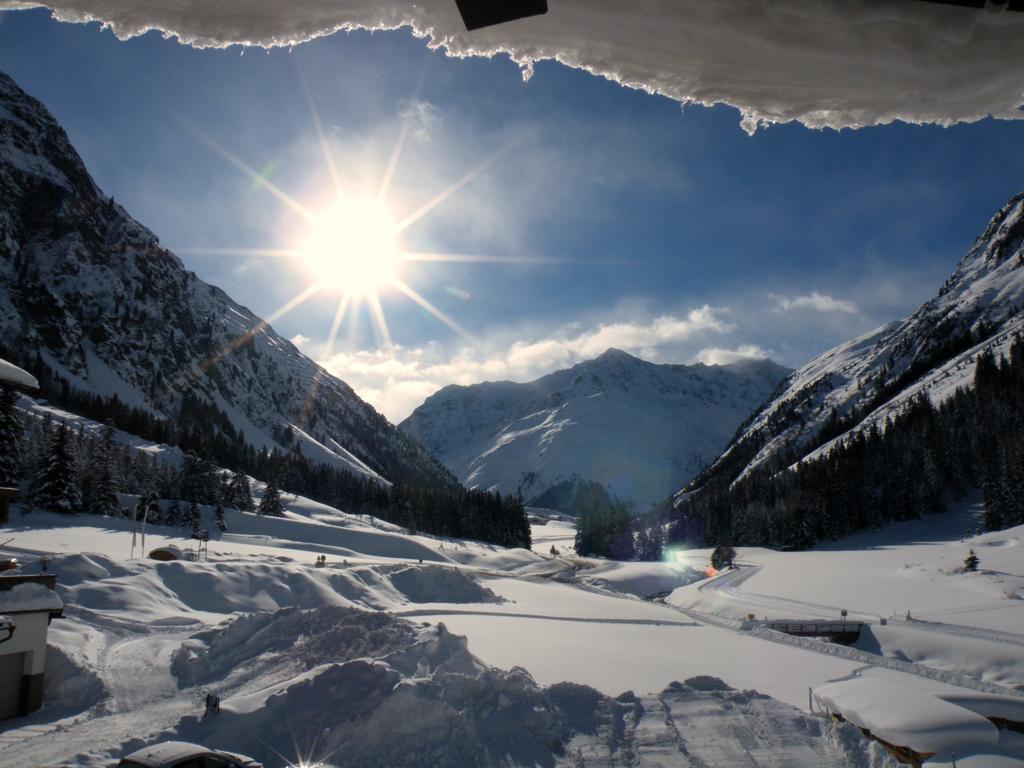 Haus Margret Bed & Breakfast Sankt Leonhard im Pitztal Bagian luar foto